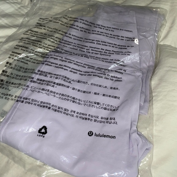 NWOT lululemon aligns - Picture 1 of 3